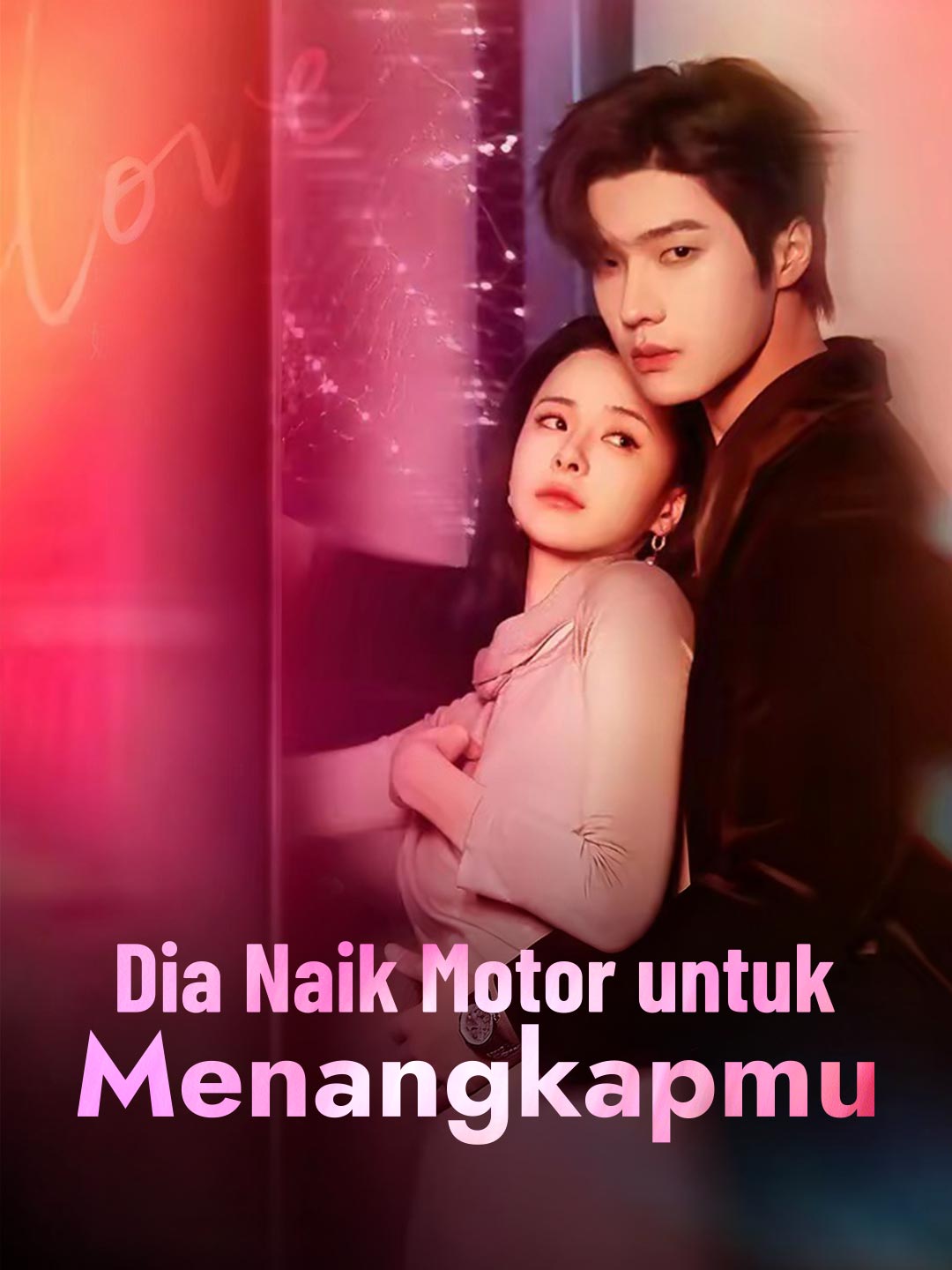 Dia Naik Motor untuk Menangkapmu
